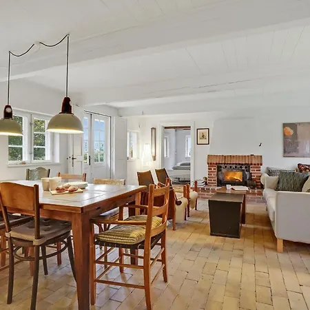 3 Bedroom Cozy In * Nysted